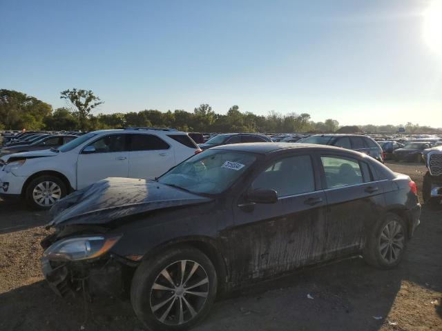 CHRYSLER 200 TOURIN 2013 con VIN 1C3CCBBB2DN676753 - Foto de la subasta