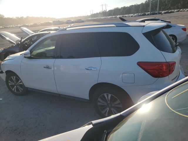 Photo 2 from auction – 2017 NISSAN PATHFINDER with VIN 5N1DR2MN1HC612271