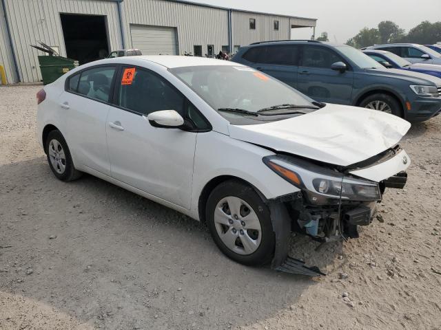 Photo 4 from auction – 2017 KIA FORTE LX with VIN 3KPFK4A73HE065368