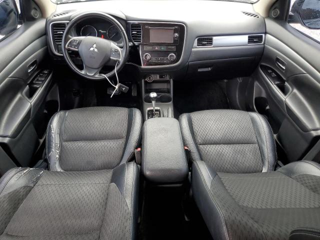 Photo 8 from auction – 2015 MITSUBISHI OUTLANDER with VIN JA4AD3A34FZ000925