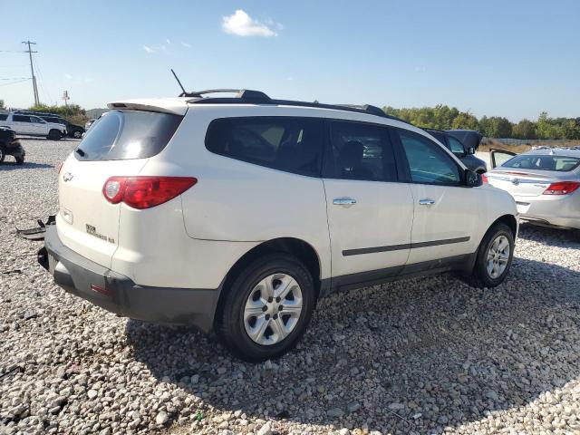 Photo 3 from auction – 2010 CHEVROLET TRAVERSE L with VIN 1GNLVEED5AJ230076