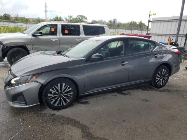 NISSAN ALTIMA 2024 مع رقم تعريف المركبة 1N4BL4DV9RN311655 - صورة من المزاد
