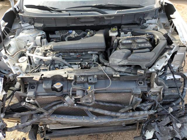 Photo 12 from auction – 2017 NISSAN ROGUE S with VIN KNMAT2MV0HP557605