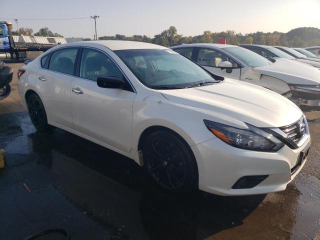 Photo 4 from auction – 2017 NISSAN ALTIMA 2.5 with VIN 1N4AL3AP7HC481941