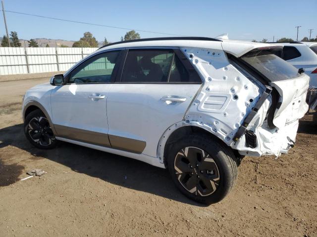 Photo 2 from auction – 2023 KIA NIRO WAVE with VIN KNDCT3L11P5015582