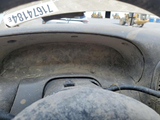 Photo 9 from auction – 2001 FORD F150 SUPER with VIN 1FTRW07W01KA40634