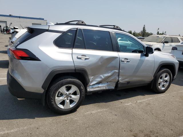 Photo 3 from auction – 2021 TOYOTA RAV4 XLE with VIN 2T3W1RFV4MC130137
