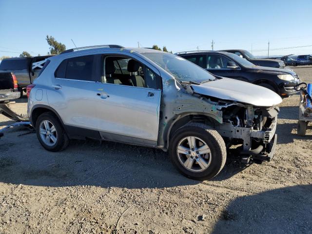 Photo 4 from auction – 2020 CHEVROLET TRAX 1LT with VIN 3GNCJLSB4LL320575