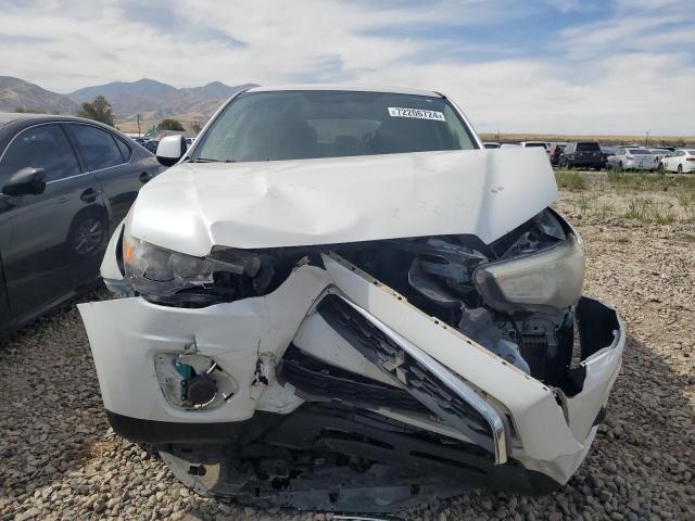 Photo 5 from auction – 2015 MITSUBISHI OUTLANDER with VIN 4A4AR3AU7FE041016