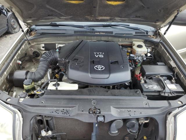 Photo 12 from auction – 2003 TOYOTA 4RUNNER SR with VIN JTEZU14R138004814