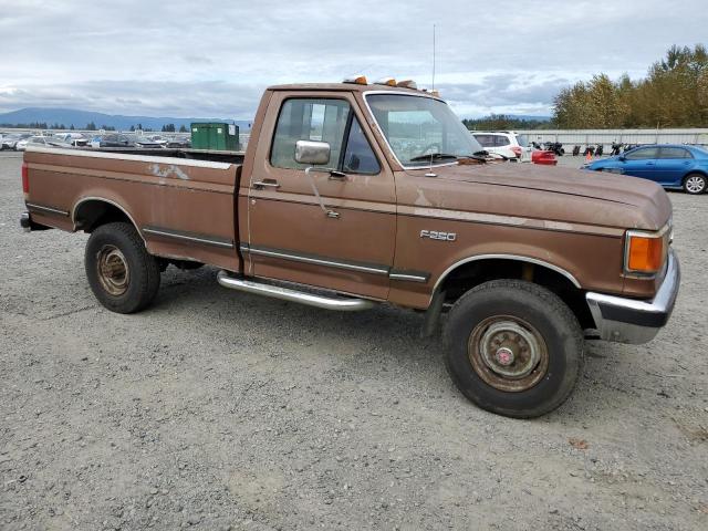 Photo 4 from auction – 1990 FORD F250 with VIN 2FTHF26H2LCB37058