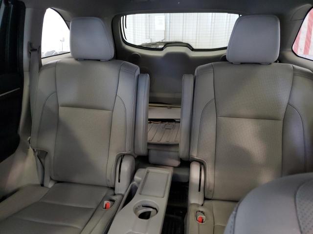 Photo 10 from auction – 2016 TOYOTA HIGHLANDER with VIN 5TDDKRFH5GS244800