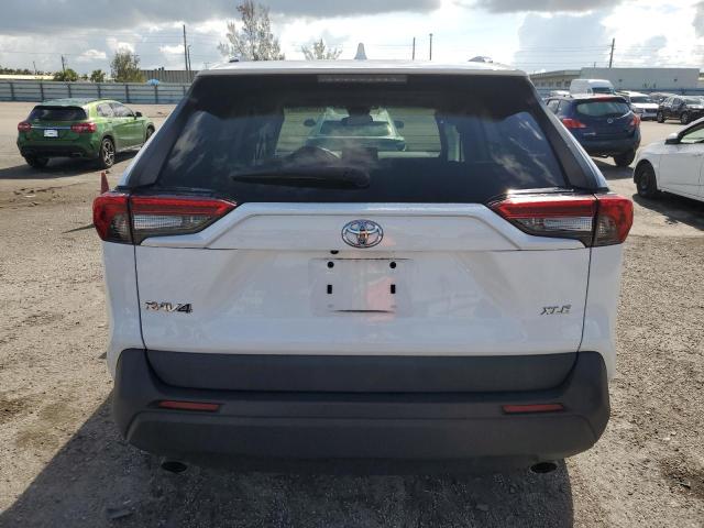 Photo 6 from auction – 2021 TOYOTA RAV4 XLE with VIN 2T3W1RFV4MC159637