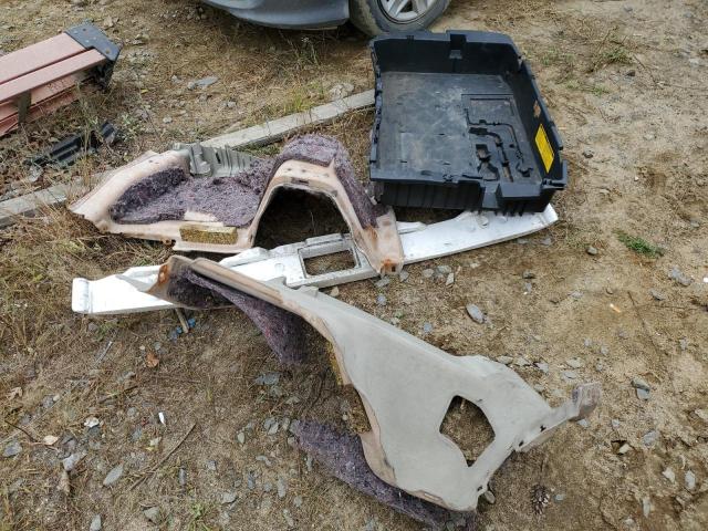 Photo 12 from auction – 2007 TOYOTA PRIUS with VIN JTDKB20U577585712