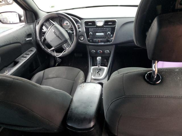 Photo 8 from auction – 2012 CHRYSLER 200 LX with VIN 1C3CCBAB4CN120721