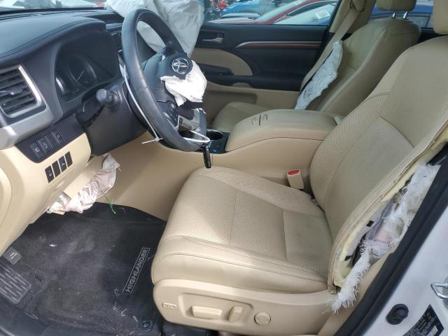 Photo 7 from auction – 2018 TOYOTA HIGHLANDER with VIN 5TDYZRFH3JS263981
