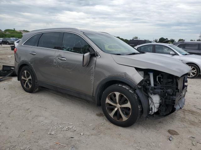 Photo 4 from auction – 2017 KIA SORENTO EX with VIN 5XYPH4A54HG204654