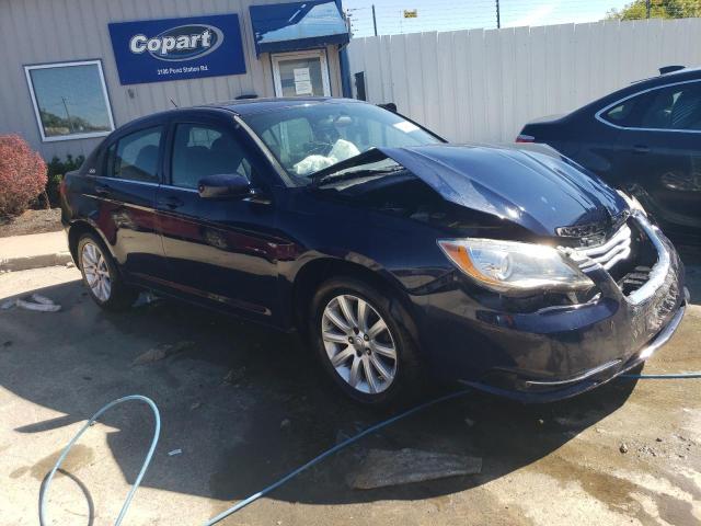Photo 4 from auction – 2014 CHRYSLER 200 TOURIN with VIN 1C3CCBBB6EN100620