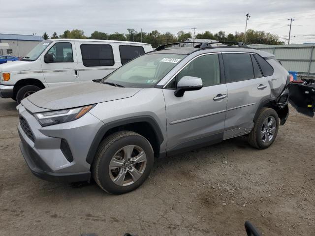 TOYOTA RAV4 XLE 2023 con VIN JTMP1RFV4PD094387 - Foto de la subasta