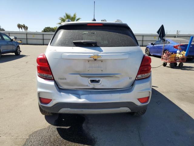 Photo 6 from auction – 2017 CHEVROLET TRAX 1LT with VIN 3GNCJLSB5HL268560