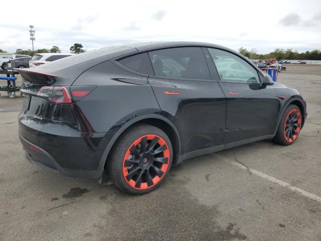Foto 3 de la subasta – 2023 TESLA MODEL Y con VIN 7SAYGAEE5PF926448
