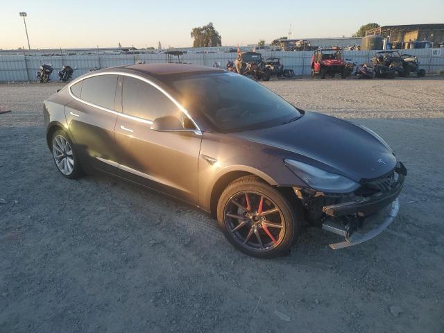 Photo 4 from auction – 2018 TESLA MODEL 3 with VIN 5YJ3E1EB9JF188227