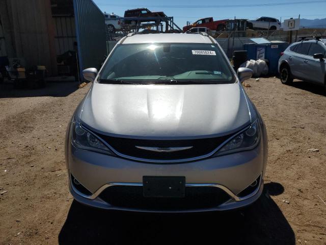 Photo 5 from auction – 2017 CHRYSLER PACIFICA T with VIN 2C4RC1BG7HR837408
