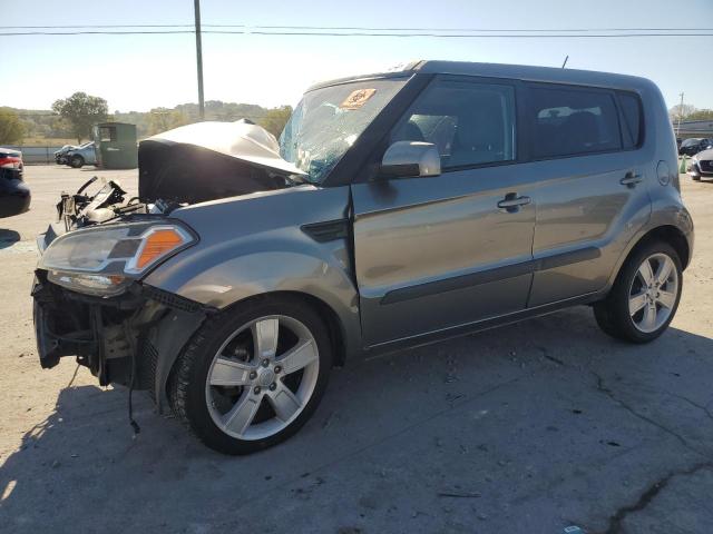 KIA SOUL + 2011 with VIN KNDJT2A20B7281430 - Photo from auction