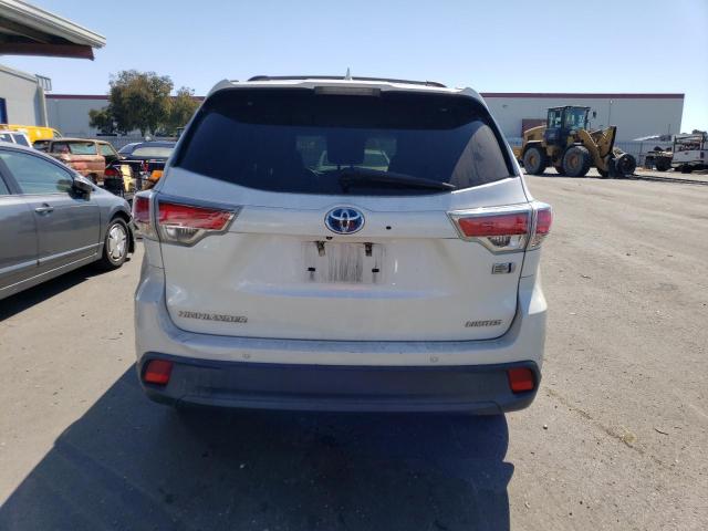 Photo 6 from auction – 2016 TOYOTA HIGHLANDER with VIN 5TDDCRFH1GS015981