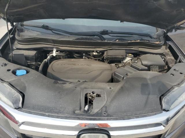 Photo 11 from auction – 2019 HONDA RIDGELINE with VIN 5FPYK3F74KB015258