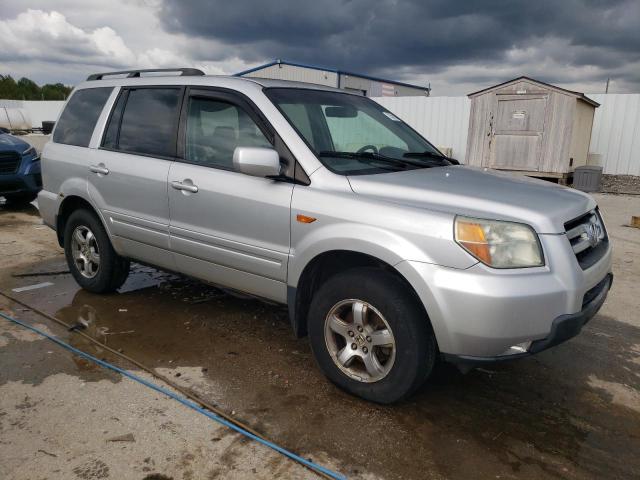 Photo 4 from auction – 2006 HONDA PILOT EX with VIN 2HKYF18666H518156