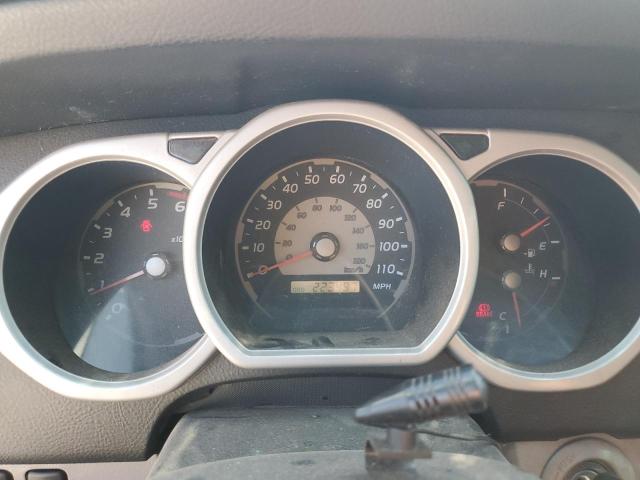 Photo 9 from auction – 2004 TOYOTA 4RUNNER SR with VIN JTEBU14R048022045