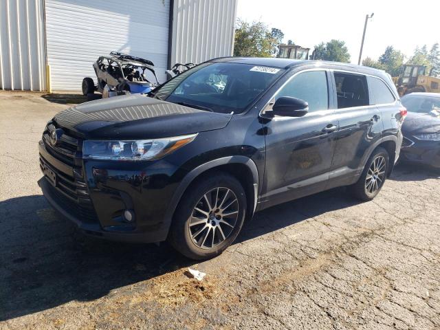 TOYOTA HIGHLANDER 2018 with VIN 5TDJZRFHXJS802825 - Photo from auction