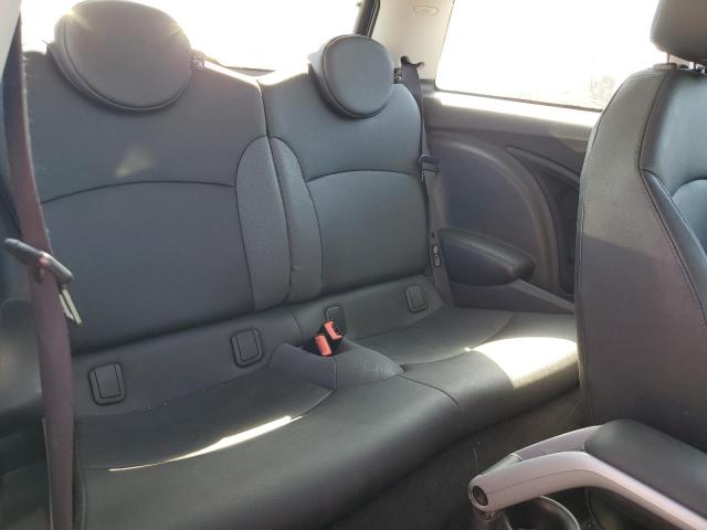 Photo 10 from auction – 2010 MINI COOPER with VIN WMWMF3C58ATZ61581