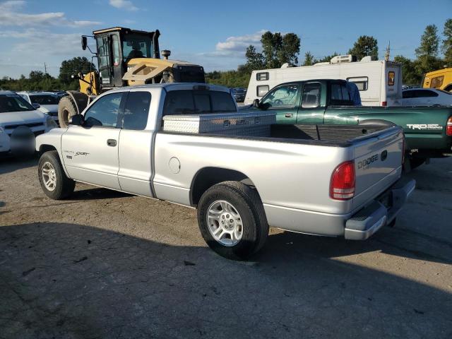 Photo 2 from auction – 2001 DODGE DAKOTA with VIN 1B7GL22XX1S166561