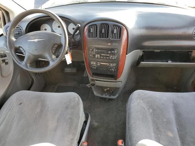 Photo 8 from auction – 2005 CHRYSLER TOWN & COU with VIN 1C4GP45R55B181651
