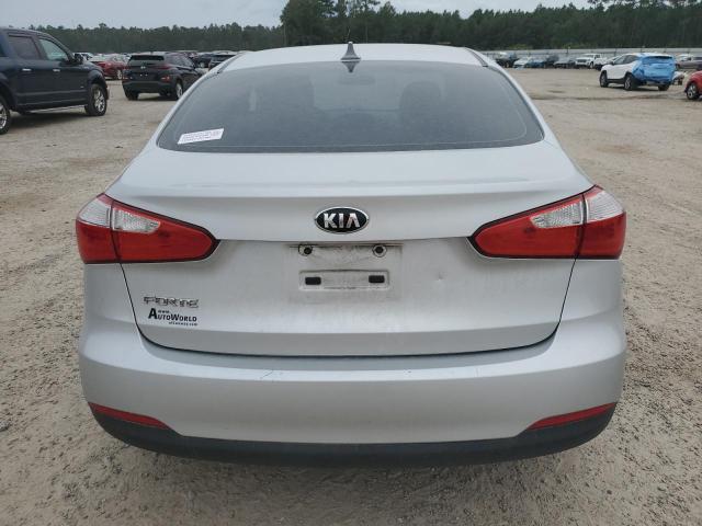 Photo 6 from auction – 2016 KIA FORTE LX with VIN KNAFK4A67G5584177