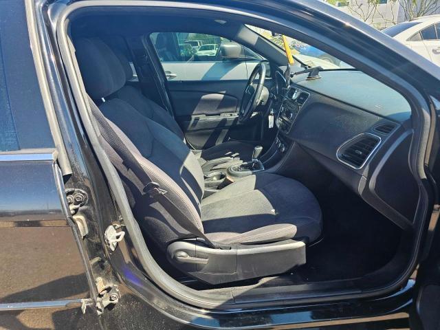 صورة رقم 5 من المزاد - 2013 CHRYSLER 200 TOURIN مع VIN 1C3CCBBB4DN732353