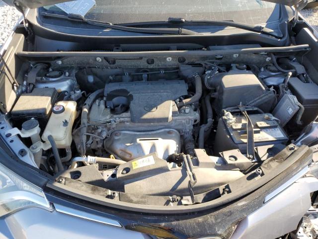 Photo 12 from auction – 2018 TOYOTA RAV4 LE with VIN JTMBFREV3JJ212399