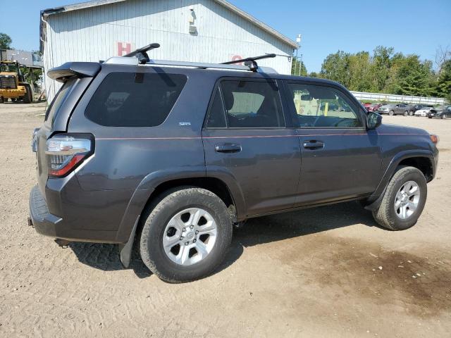 Photo 3 from auction – 2018 TOYOTA 4RUNNER SR with VIN JTEBU5JR8J5497337