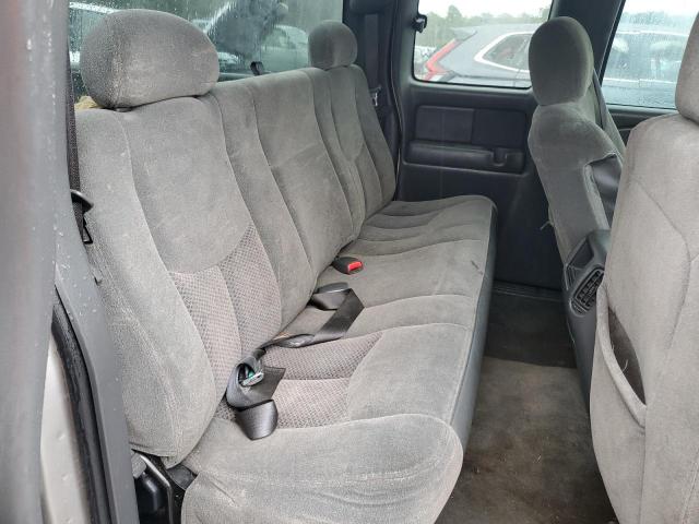 Photo 10 from auction – 2004 CHEVROLET SILVERADO with VIN 2GCEC19V141390487