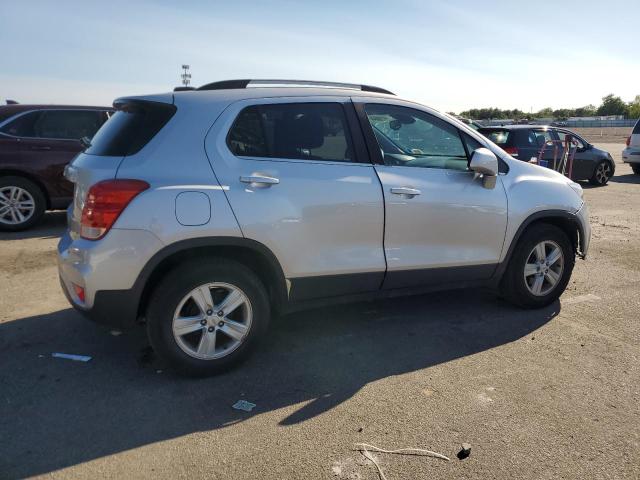 Photo 3 from auction – 2017 CHEVROLET TRAX 1LT with VIN KL7CJLSB5HB088812