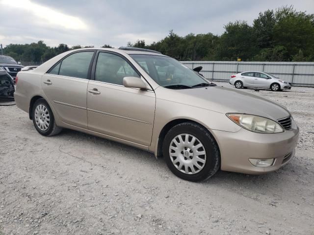 Photo 4 from auction – 2005 TOYOTA CAMRY LE with VIN JTDBE32K053031653