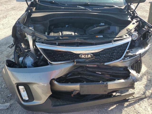 Photo 12 from auction – 2015 KIA SORENTO LX with VIN 5XYKTCA60FG633640