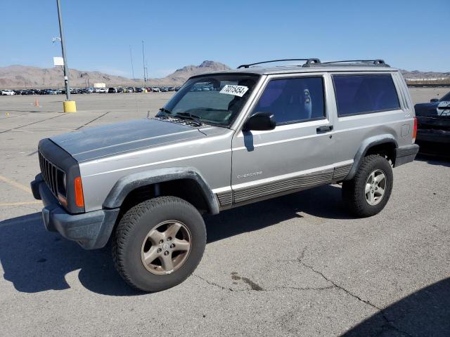 JEEP CHEROKEE S 2000 with VIN 1J4FF27SXYL140055 - Photo from auction