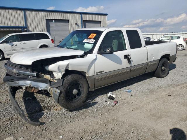 CHEVROLET SLVRD 1500 2000 with VIN 1GCEC19VXYZ328535 - Photo from auction