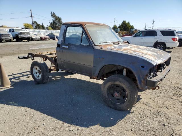 Photo 4 from auction – 1983 TOYOTA PICKUP RN3 with VIN JT4RN38S0D0056459