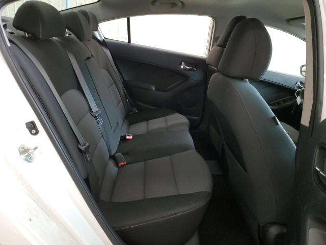 Photo 10 from auction – 2015 KIA FORTE LX with VIN KNAFX4A64F5291661