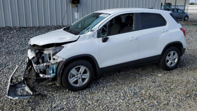 CHEVROLET TRAX LS 2022 with VIN KL7CJKSM9NB527405 - Photo from auction