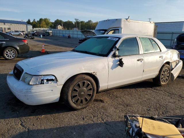 FORD CROWN VICT 2011 with VIN 2FABP7BV3BX157330 - Photo from auction